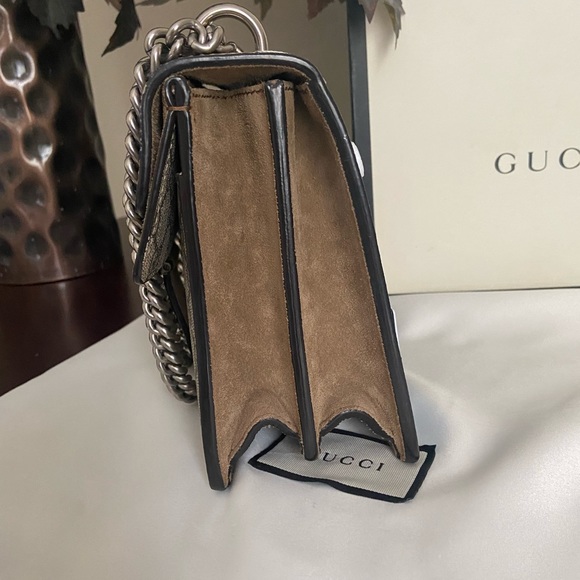 SOLD OUT”””Gucci small Dionysus bag in an excellent condition - Picture 4 of 11